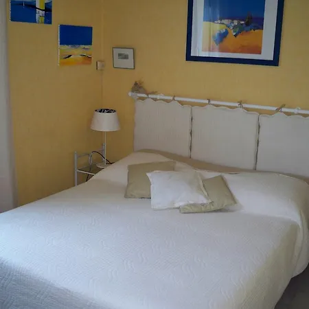 Les Vergers Saint Baldou Bed & Breakfast Cavaillon